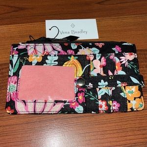 NWT Vera Bradley Ultimate Card Case